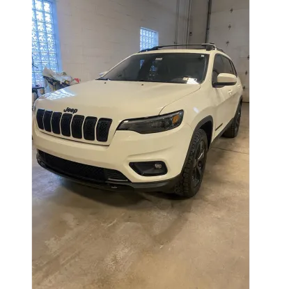 Alex's Paint & Auto Body LLC